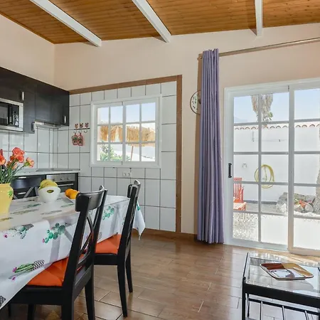 Charming Buenavista Poolside Retreat * Buenavista Del Norte