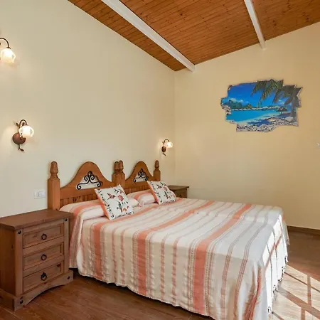 Charming Buenavista Poolside Retreat *